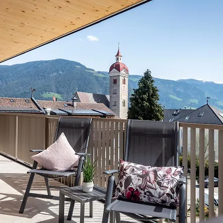 Langhof Hotel